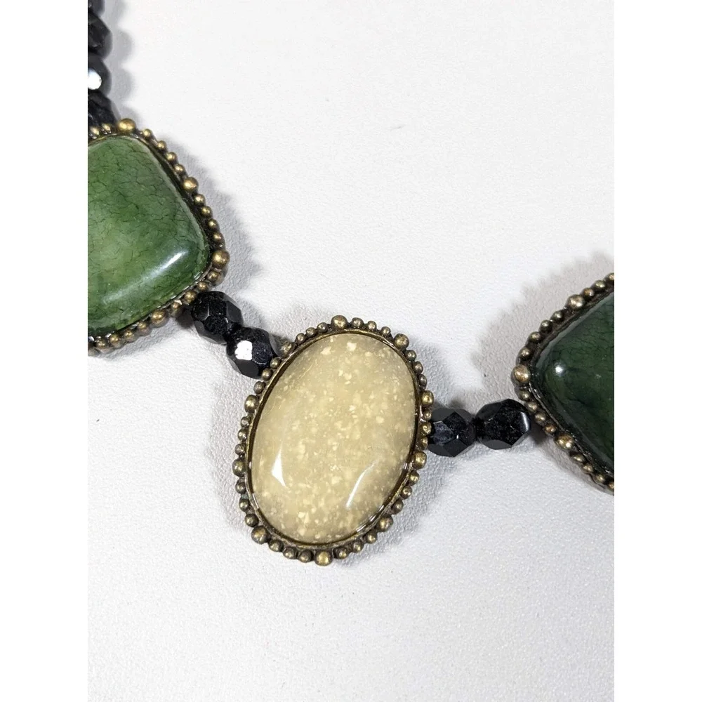Black Glass Bead green Ivory Color Acrylic Square Oval Cabochon Necklace 16.5 in